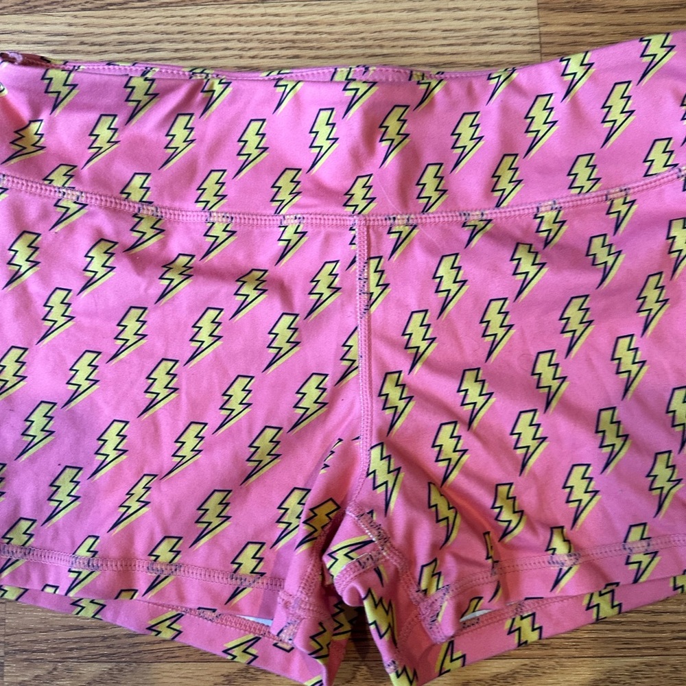 IAB MFG Medium athletic shorts